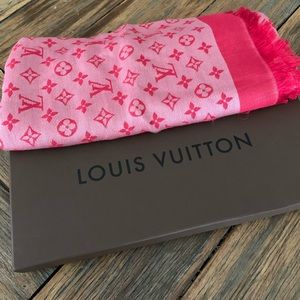Louis Vuitton Scarf